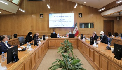 رئیس اتاق بازرگانی، صنایع، معادن و کشاورزی ایران:  نجات بنیان اقتصاد کشور با اقدامات شعارگونه و وعده‌های انتخاباتی، ممکن نمی شود